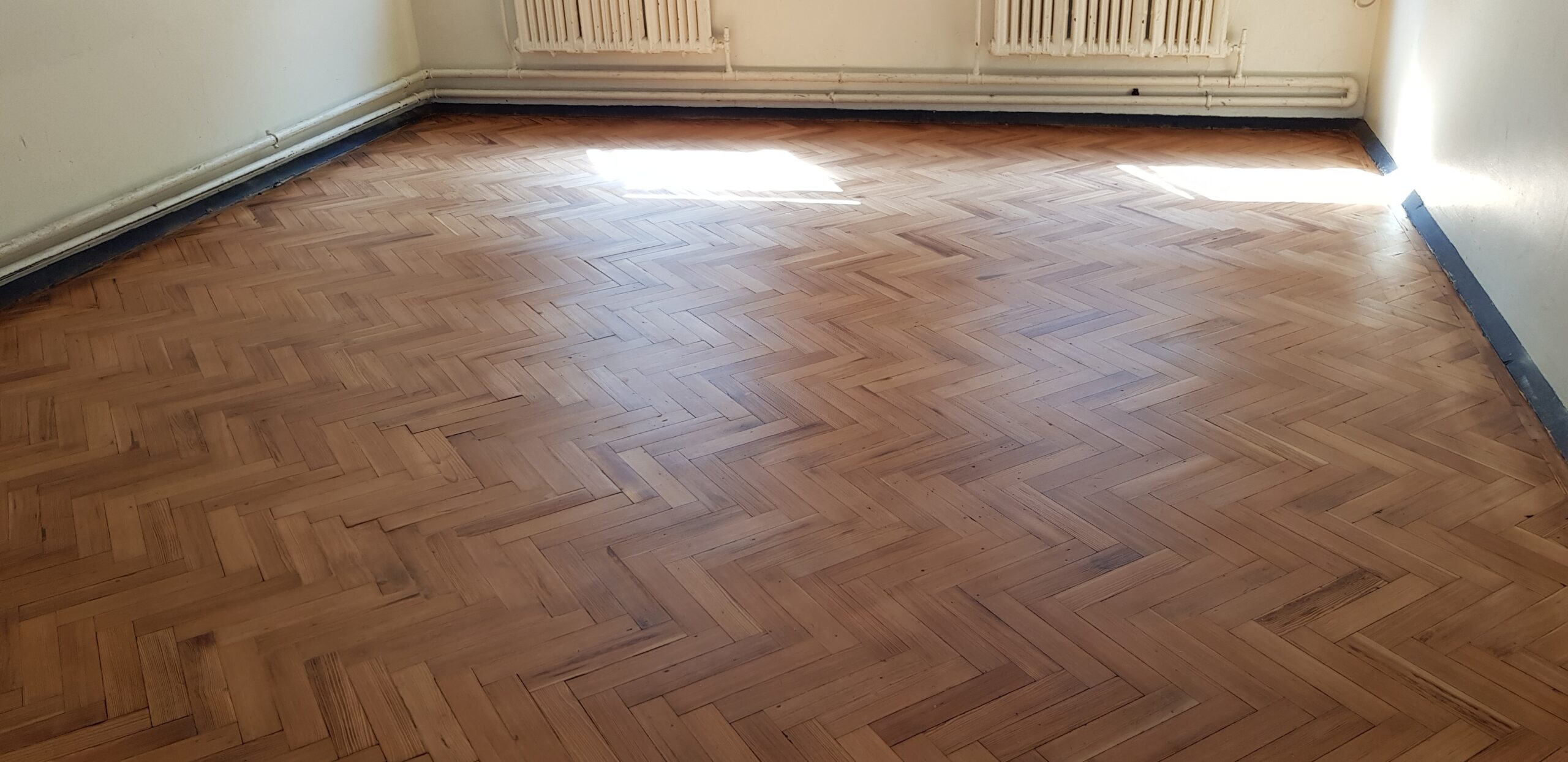 completed finished parquet flooring
